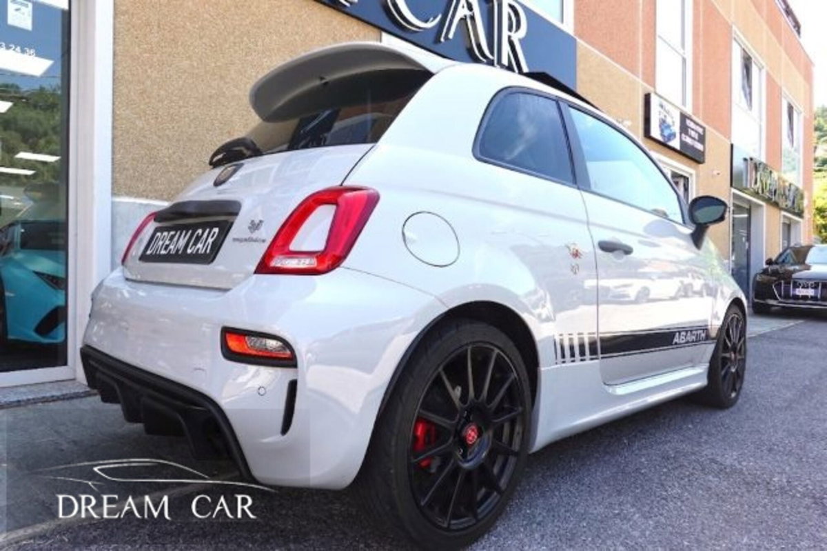 Abarth 595 595 1.4 Turbo T-Jet 180 CV Competizione (4)