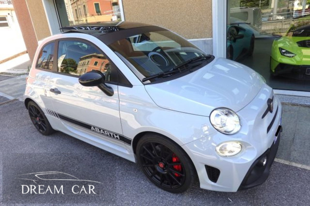 Abarth 595 595 1.4 Turbo T-Jet 180 CV Competizione (6)