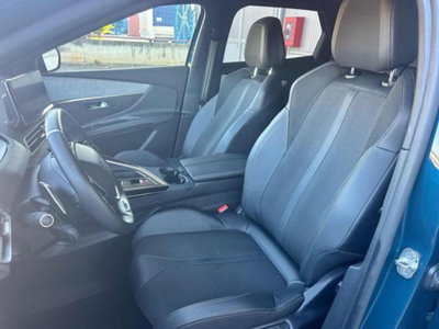 Peugeot 3008 BlueHDi 130 S&S EAT8 GT (11)