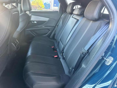 Peugeot 3008 BlueHDi 130 S&S EAT8 GT (13)