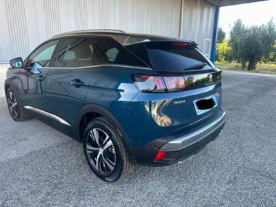 Peugeot 3008 BlueHDi 130 S&S EAT8 GT (4)