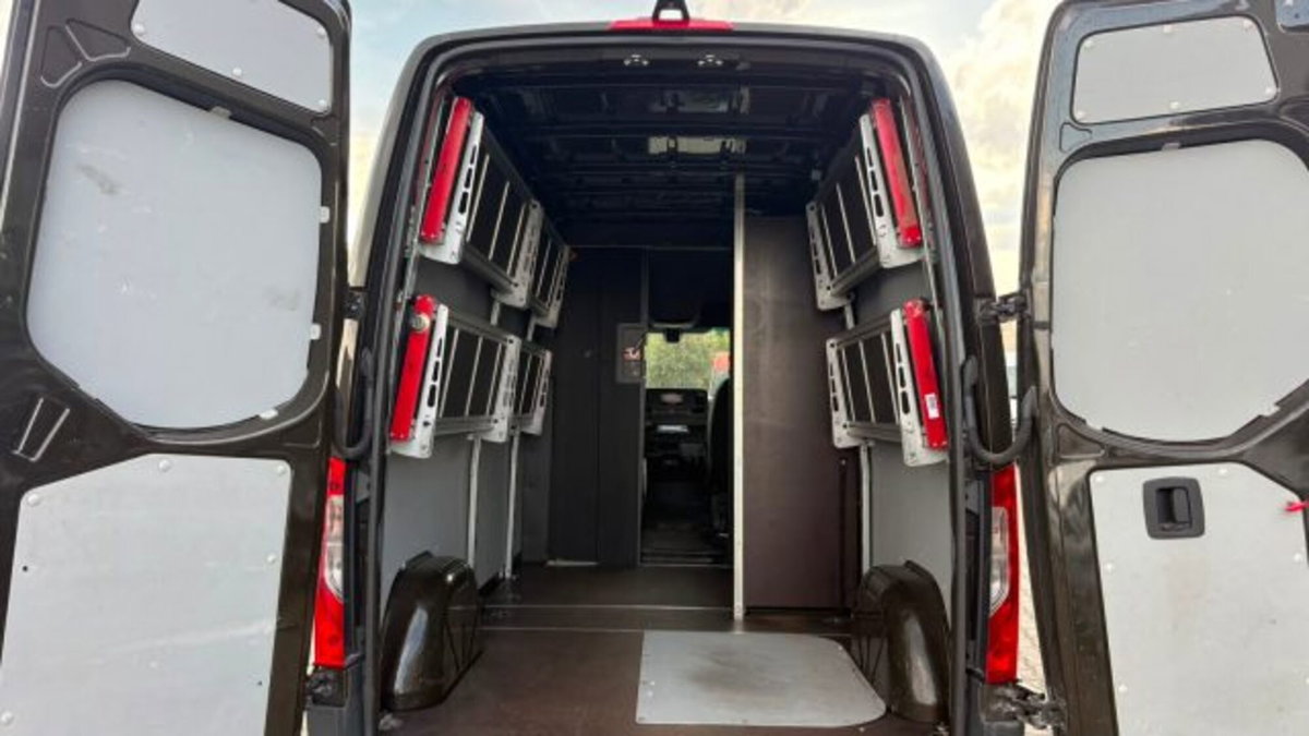 Mercedes-Benz Sprinter F37/35 311 CDI RWD TA Furgone (13)