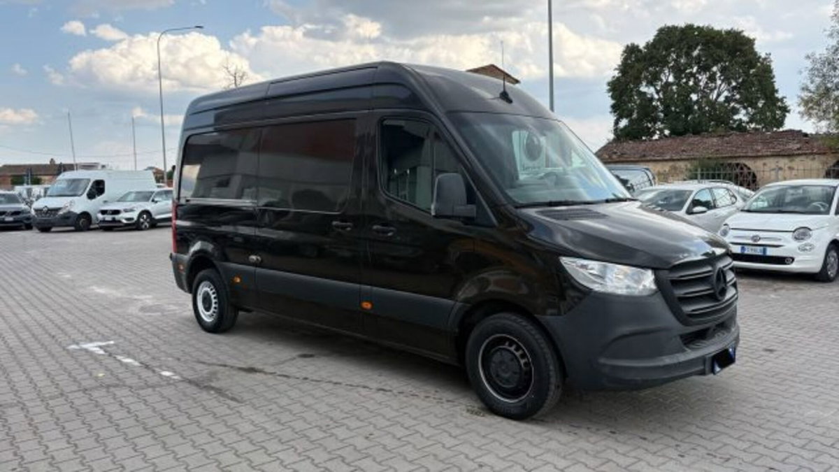 Mercedes-Benz Sprinter F37/35 311 CDI RWD TA Furgone (2)
