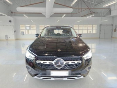 Mercedes-Benz GLA SUV 200 d Business Extra auto (5)