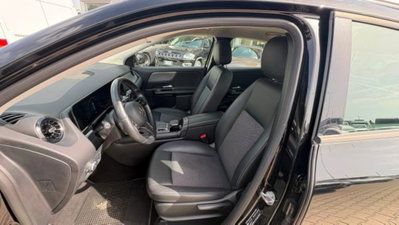 Mercedes-Benz GLA SUV 200 d Business Extra auto (9)