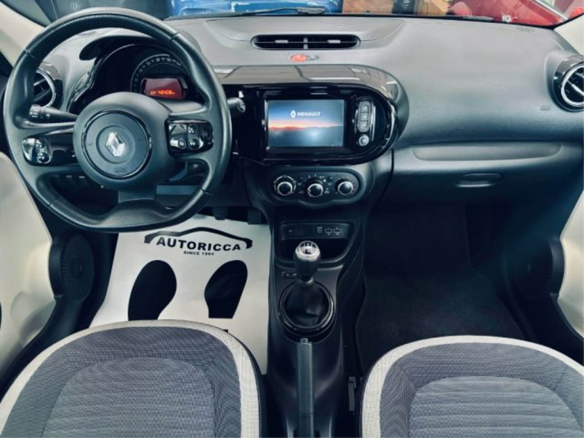 Renault Twingo 1.0 sce Equilibre 65cv (10)