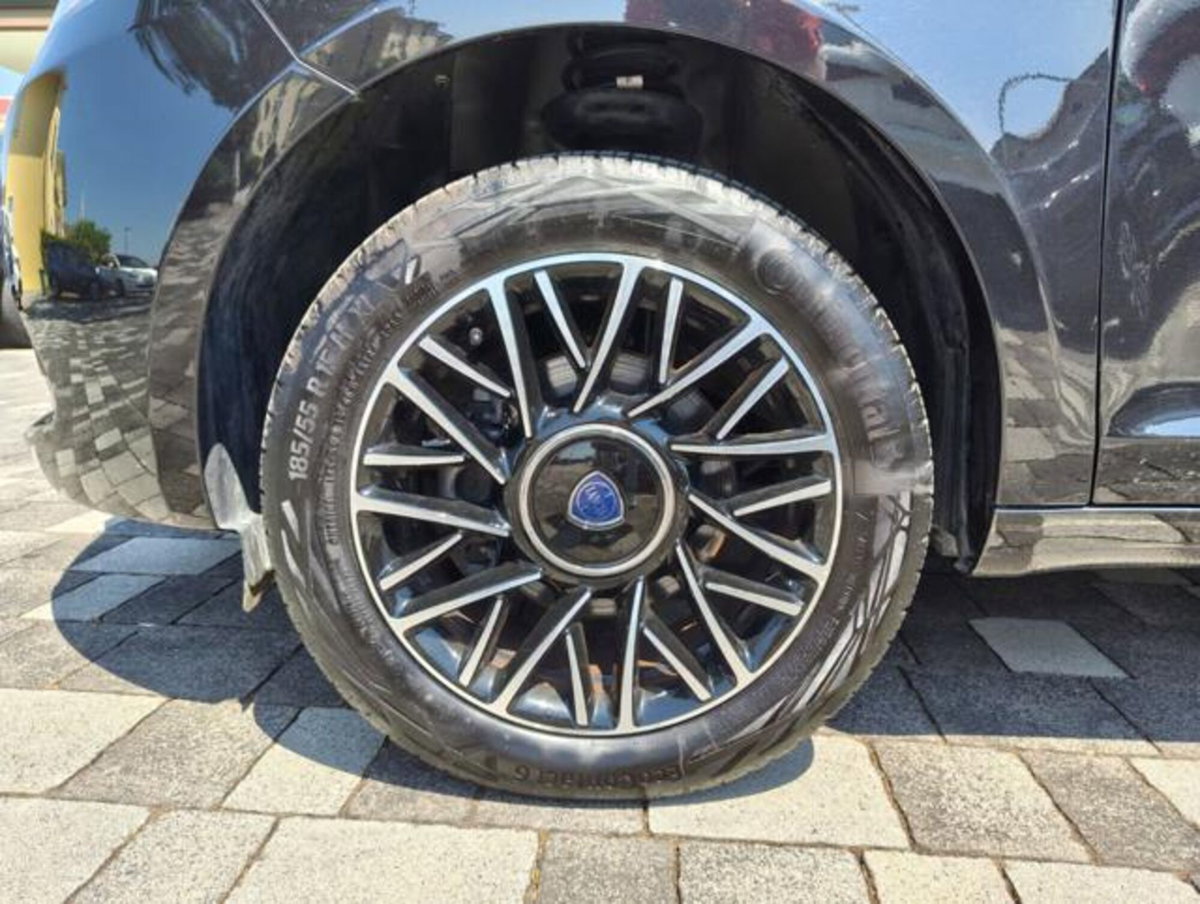 Lancia Ypsilon 1.0 FireFly 5 porte S&S Hybrid Ecochic A. Ferretti (12)