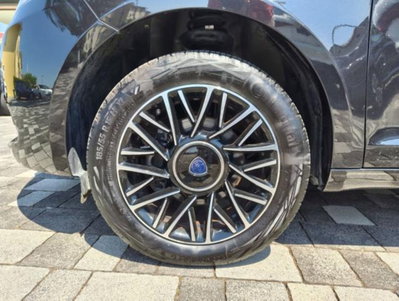 Lancia Ypsilon 1.0 FireFly 5 porte S&S Hybrid Ecochic A. Ferretti (12)