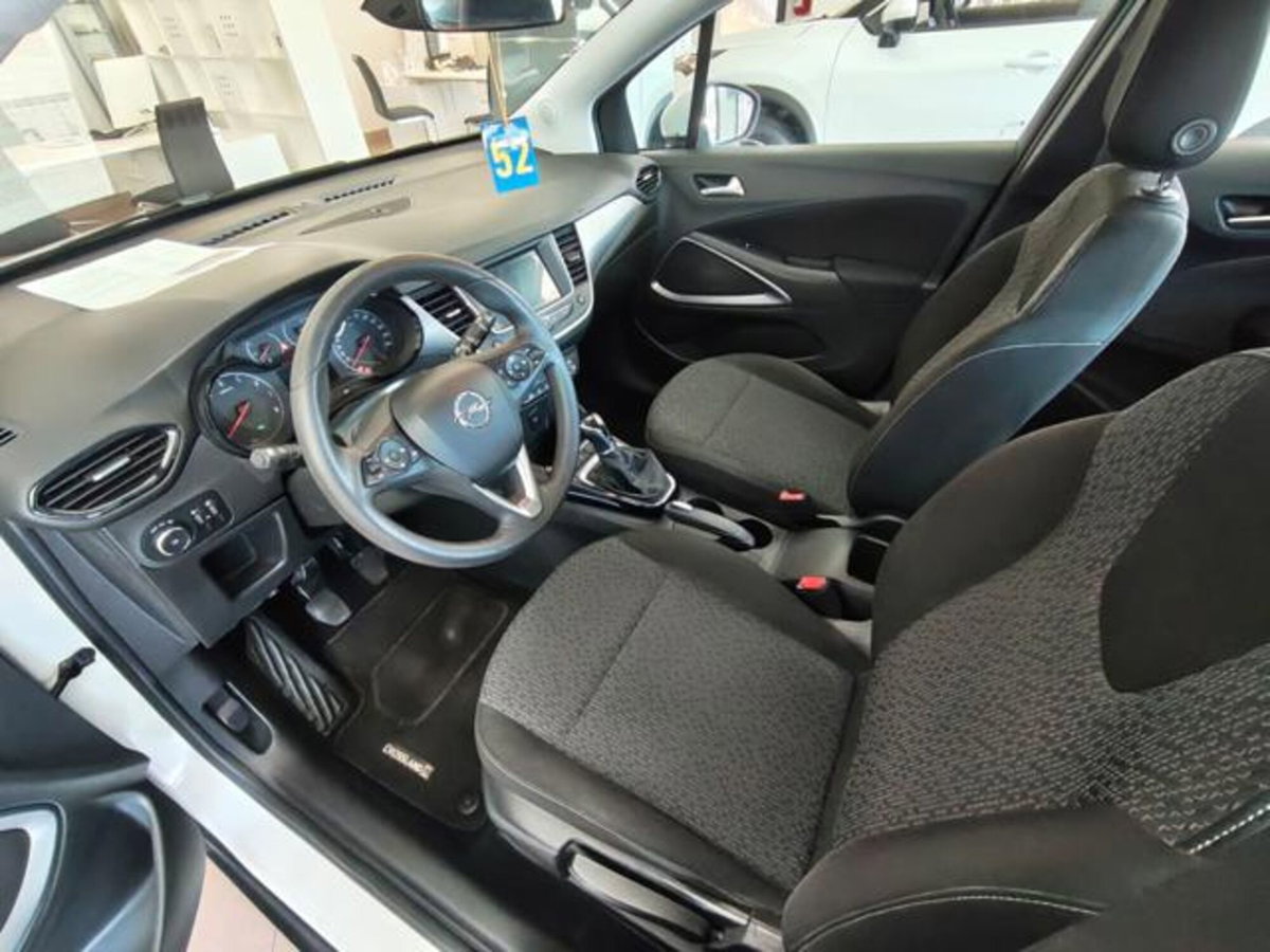 Opel Crossland X 1.2 12V Advance (5)