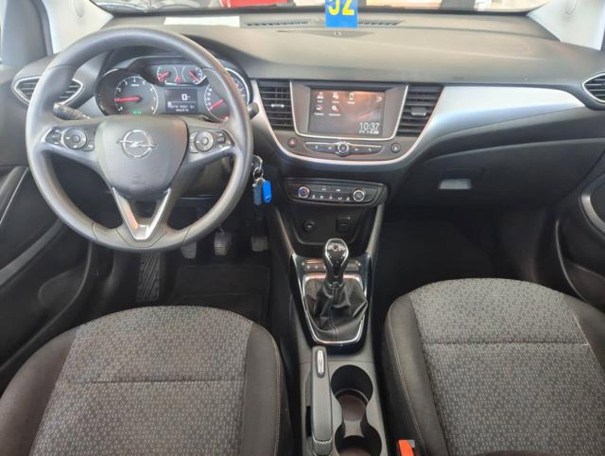 Opel Crossland X 1.2 12V Advance (6)
