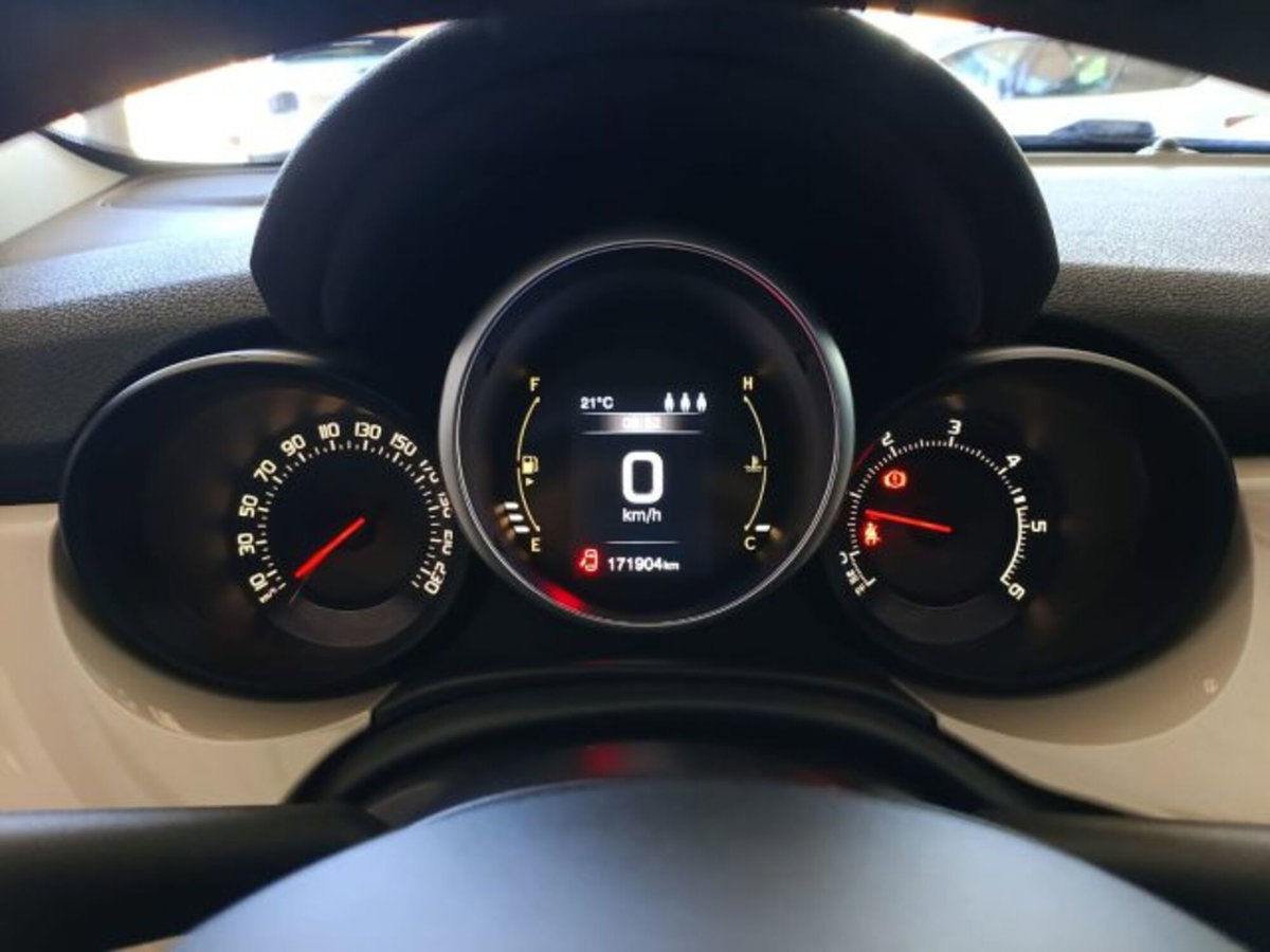 Fiat 500X 1.6 MultiJet 120 CV Lounge (13)