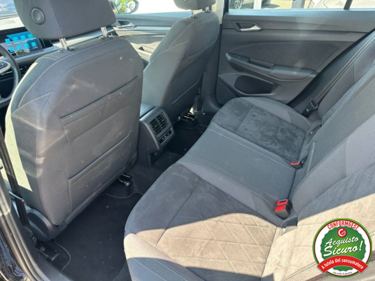 Volkswagen Golf 1.4 TSI eHYBRID 204 CV DSG Style (12)