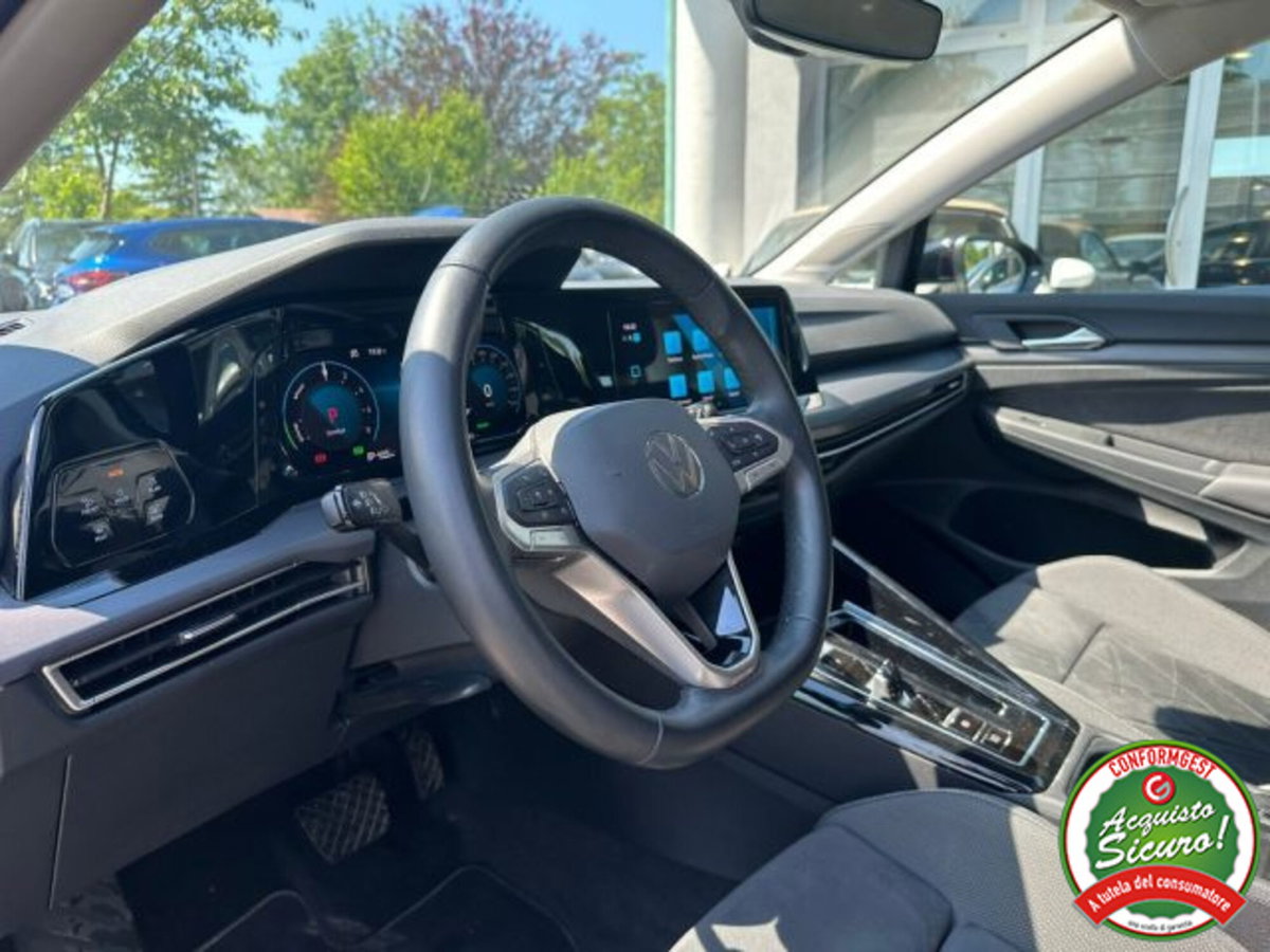 Volkswagen Golf 1.4 TSI eHYBRID 204 CV DSG Style (5)