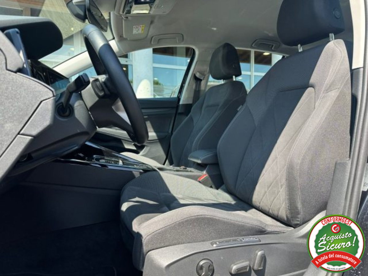 Volkswagen Golf 1.4 TSI eHYBRID 204 CV DSG Style (6)