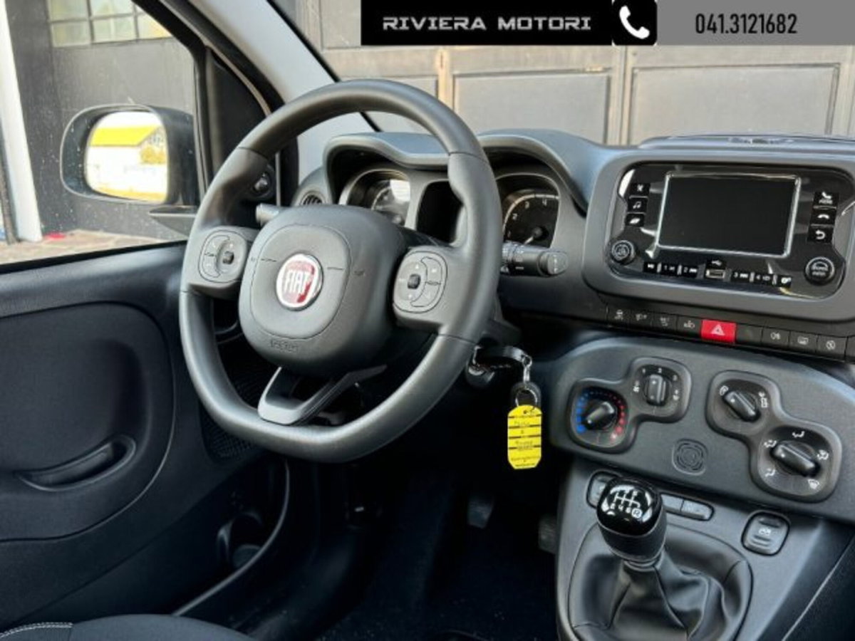 Fiat Panda 1.0 firefly hybrid Icon s&s 70cv (3)