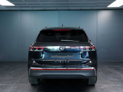 Volkswagen Tiguan 2.0 tdi Elegance 150cv dsg (9)