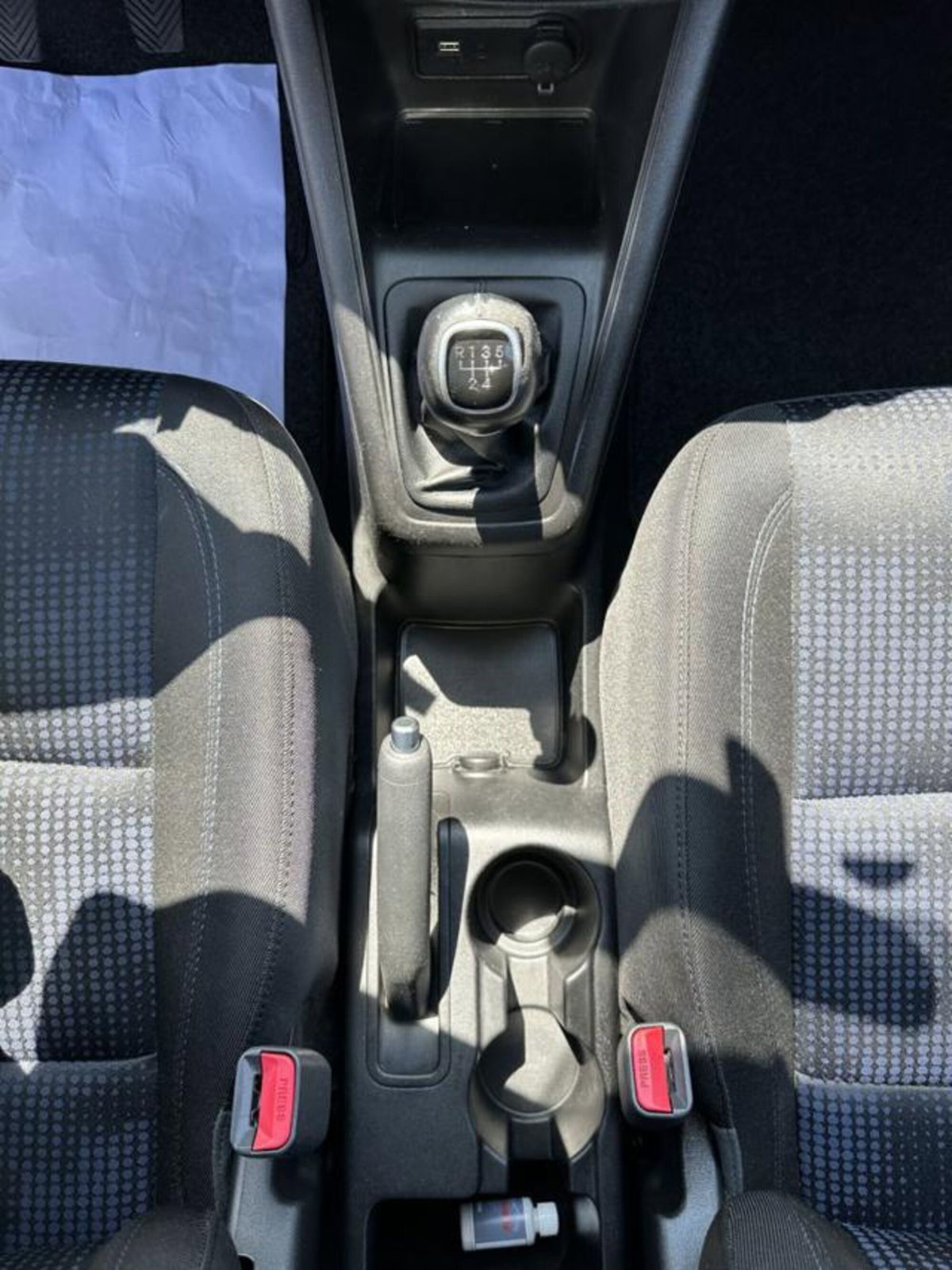 Hyundai ix20 1.4 90 CV Comfort (11)