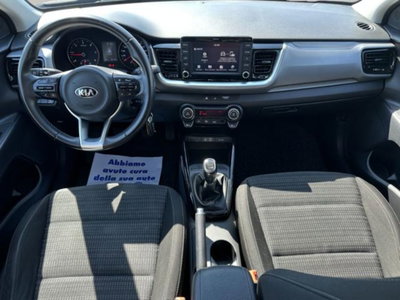 Kia Stonic 1.6 CRDi 115 CV Style (14)