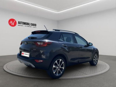 Kia Stonic 1.6 CRDi 115 CV Style (4)