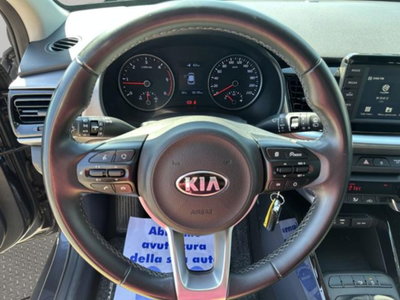 Kia Stonic 1.6 CRDi 115 CV Style (8)