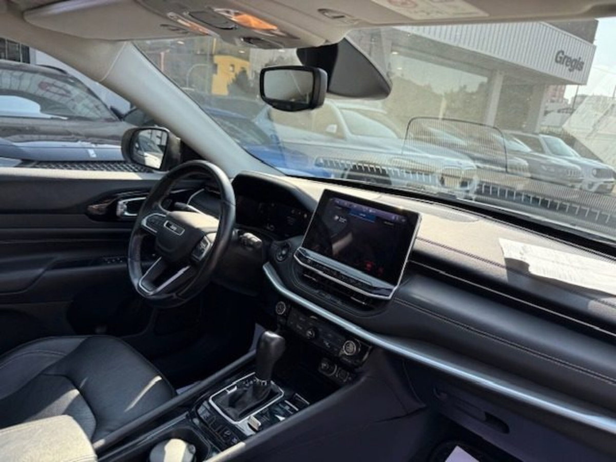 Jeep Compass 1.3 T4 190CV PHEV AT6 4xe Limited (9)