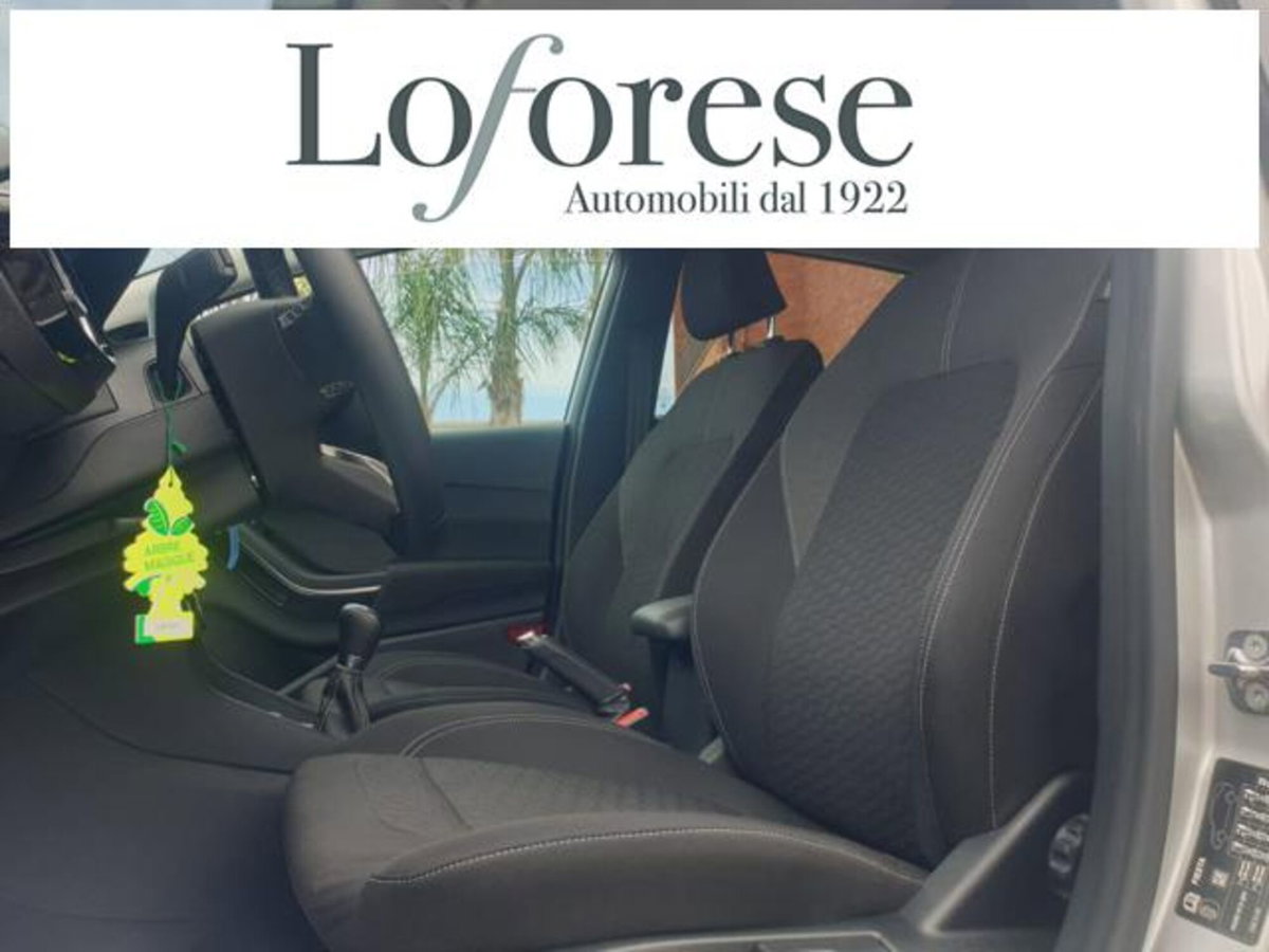 Ford Fiesta 1.1 75 CV 5 porte Titanium (8)