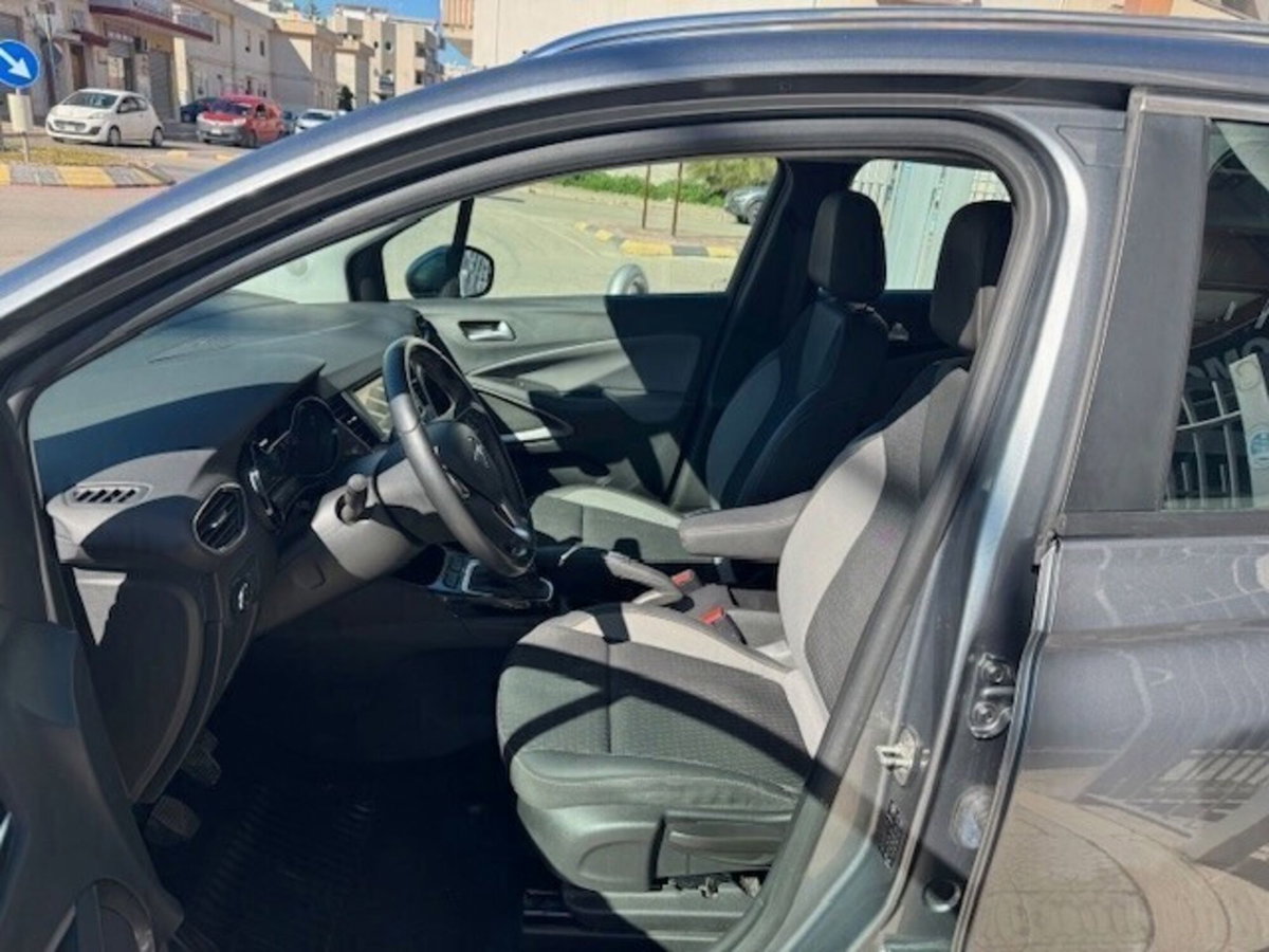 Opel Crossland X 1.5 ECOTEC D 102 CV Start&Stop Innovation (9)