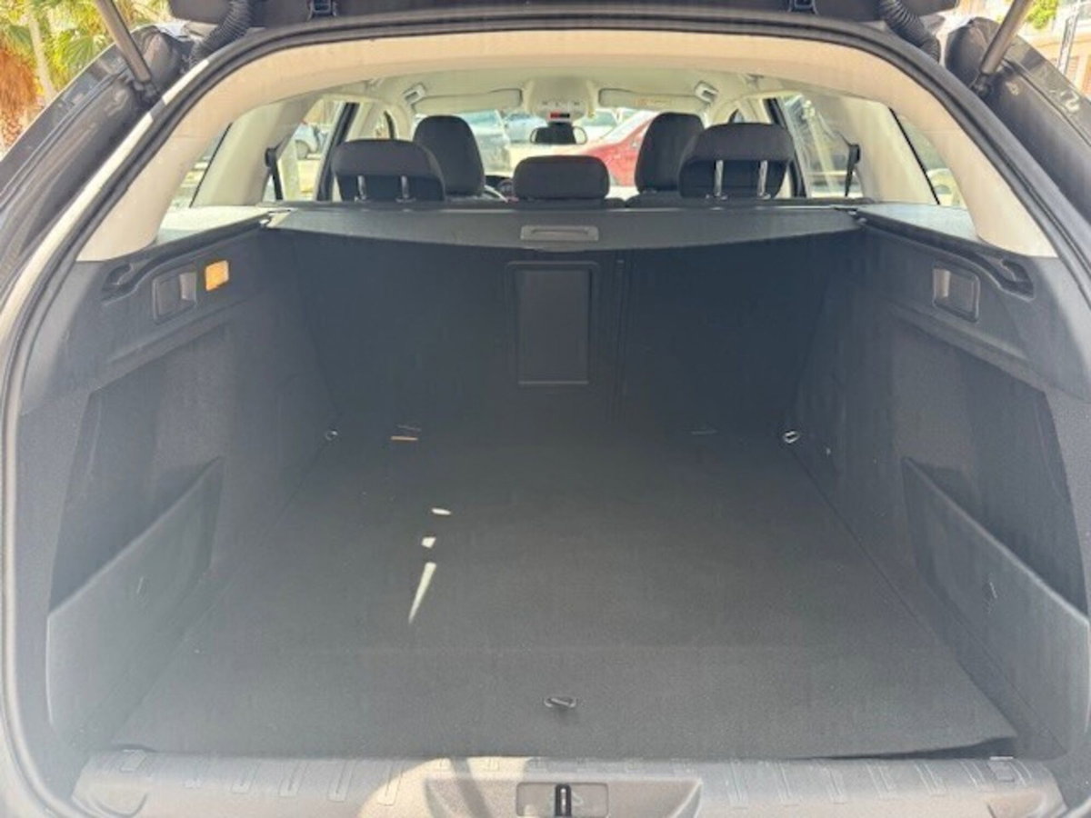 Peugeot 308 SW BlueHDi 130 S&S Allure (15)