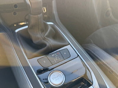 Peugeot 308 SW BlueHDi 120 S&S EAT6 Allure (16)