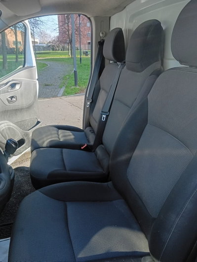 Renault Trafic Furgone T29 2.0 16V PC-TN Furg.ICE (6)