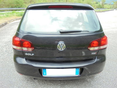 Volkswagen Golf 1.6 TDI DPF 5p. Highline (6)