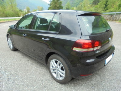 Volkswagen Golf 1.6 TDI DPF 5p. Highline (7)