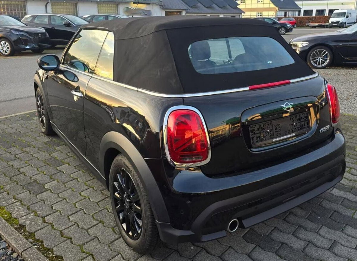 MINI Mini Cabrio 1.5 Cooper Cabrio (6)