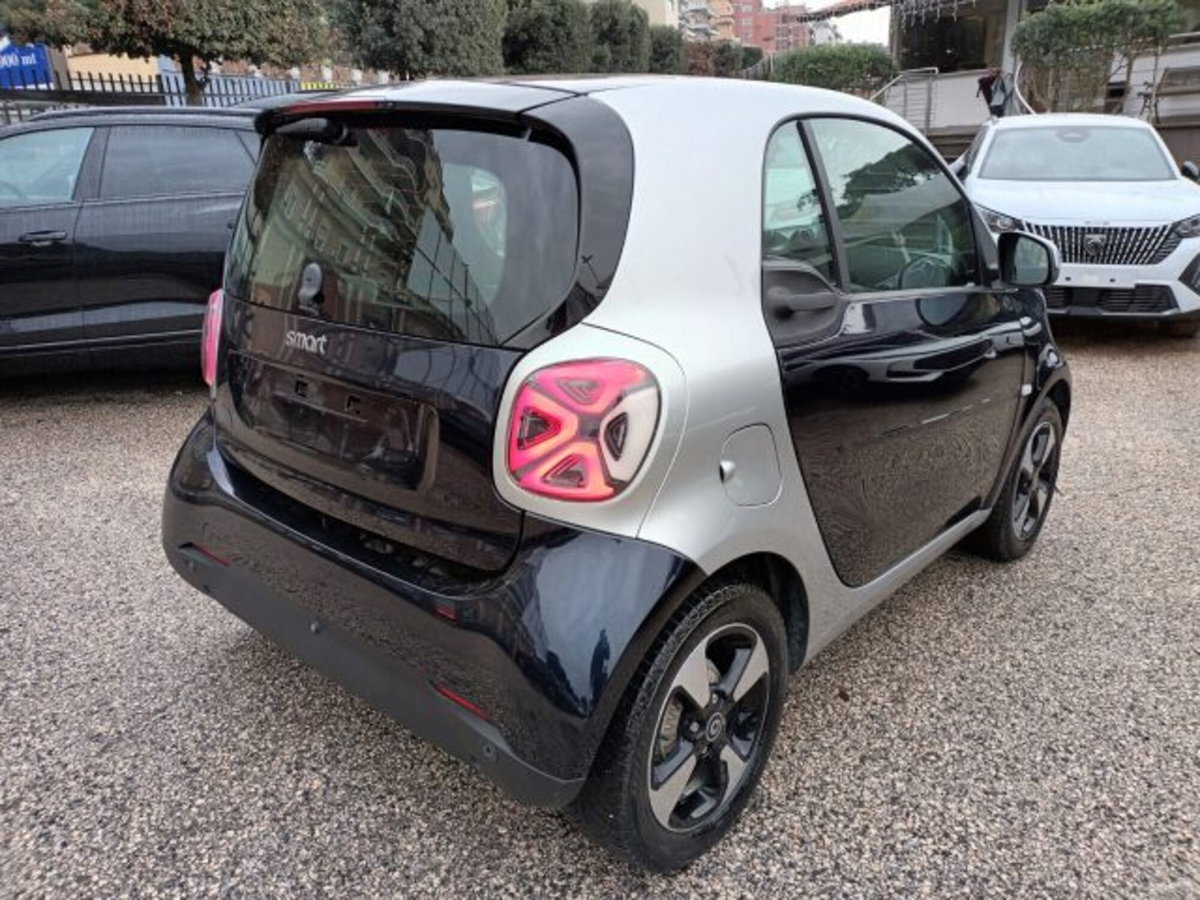 smart Fortwo EQ Prime Nightsky (4)