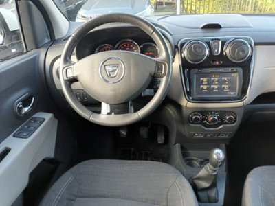 Dacia Lodgy 1.5 dCi 8V 110CV 5 posti Prestige (10)