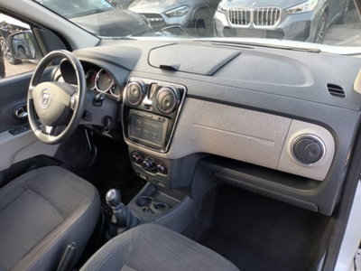 Dacia Lodgy 1.5 dCi 8V 110CV 5 posti Prestige (8)