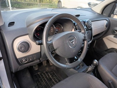 Dacia Lodgy 1.5 dCi 8V 110CV 5 posti Prestige (9)