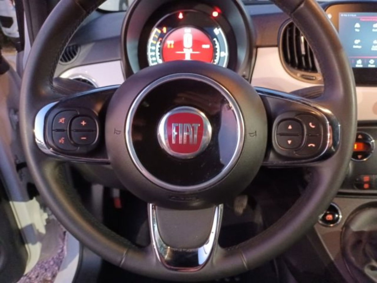 Fiat 500C Cabrio 1.0 Hybrid Red (13)