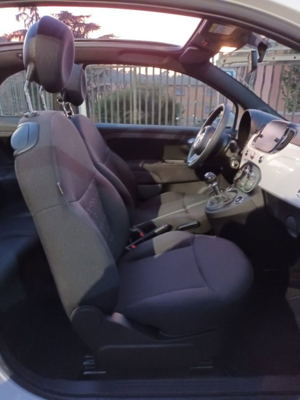 Fiat 500C Cabrio 1.0 Hybrid Red (7)