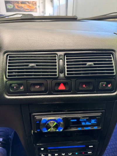 Volkswagen Golf Variant 1.9 TDI/101 CV cat Comfortline (17)