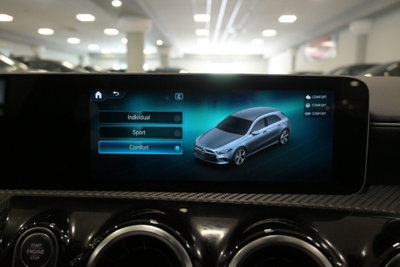 Mercedes-Benz Classe A 160 d Business (11)