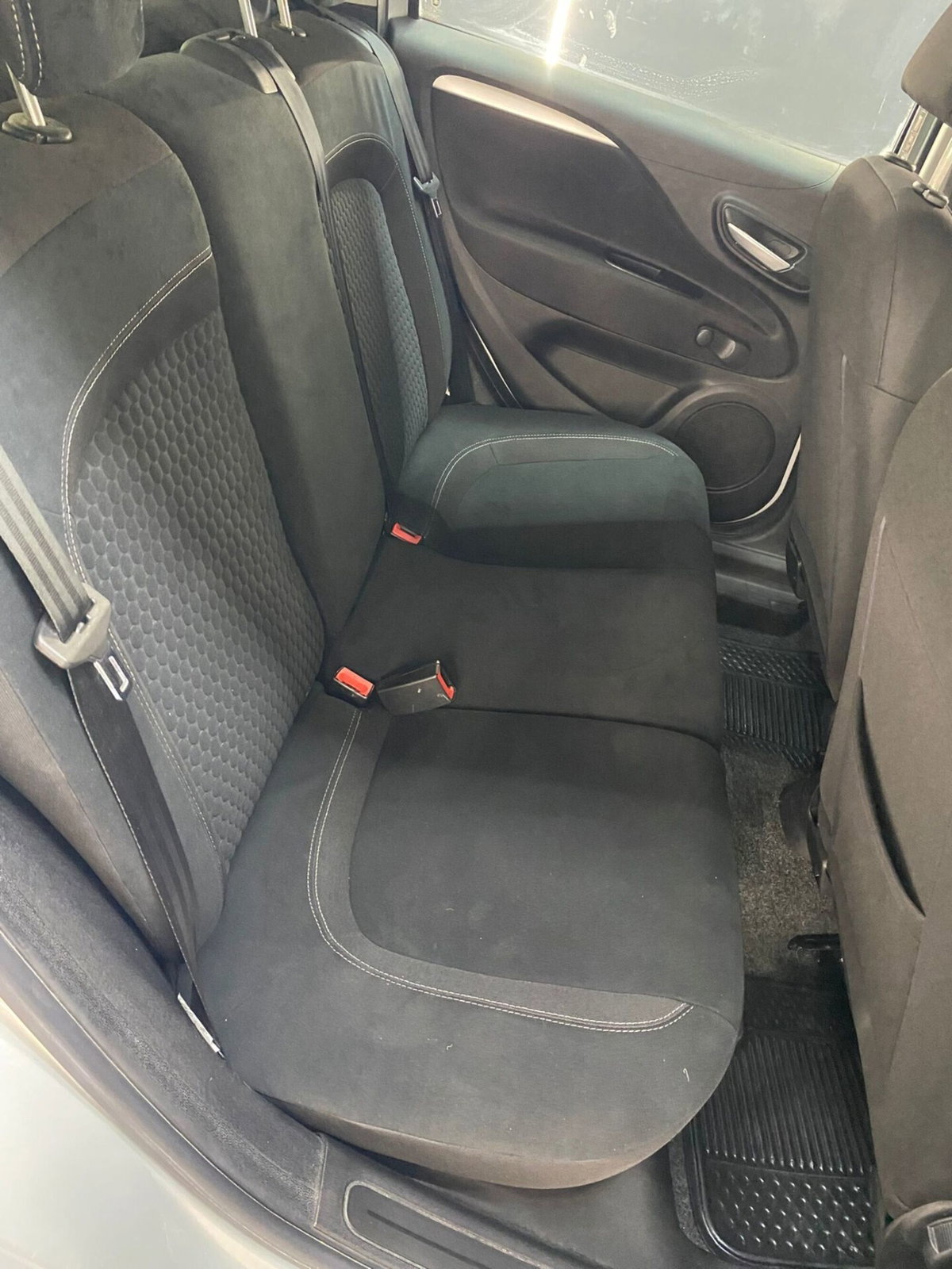 Fiat Punto 1.3 MJT II S&S 95 CV 5 porte Lounge (10)