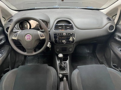 Fiat Punto 1.3 MJT II S&S 95 CV 5 porte Lounge (6)