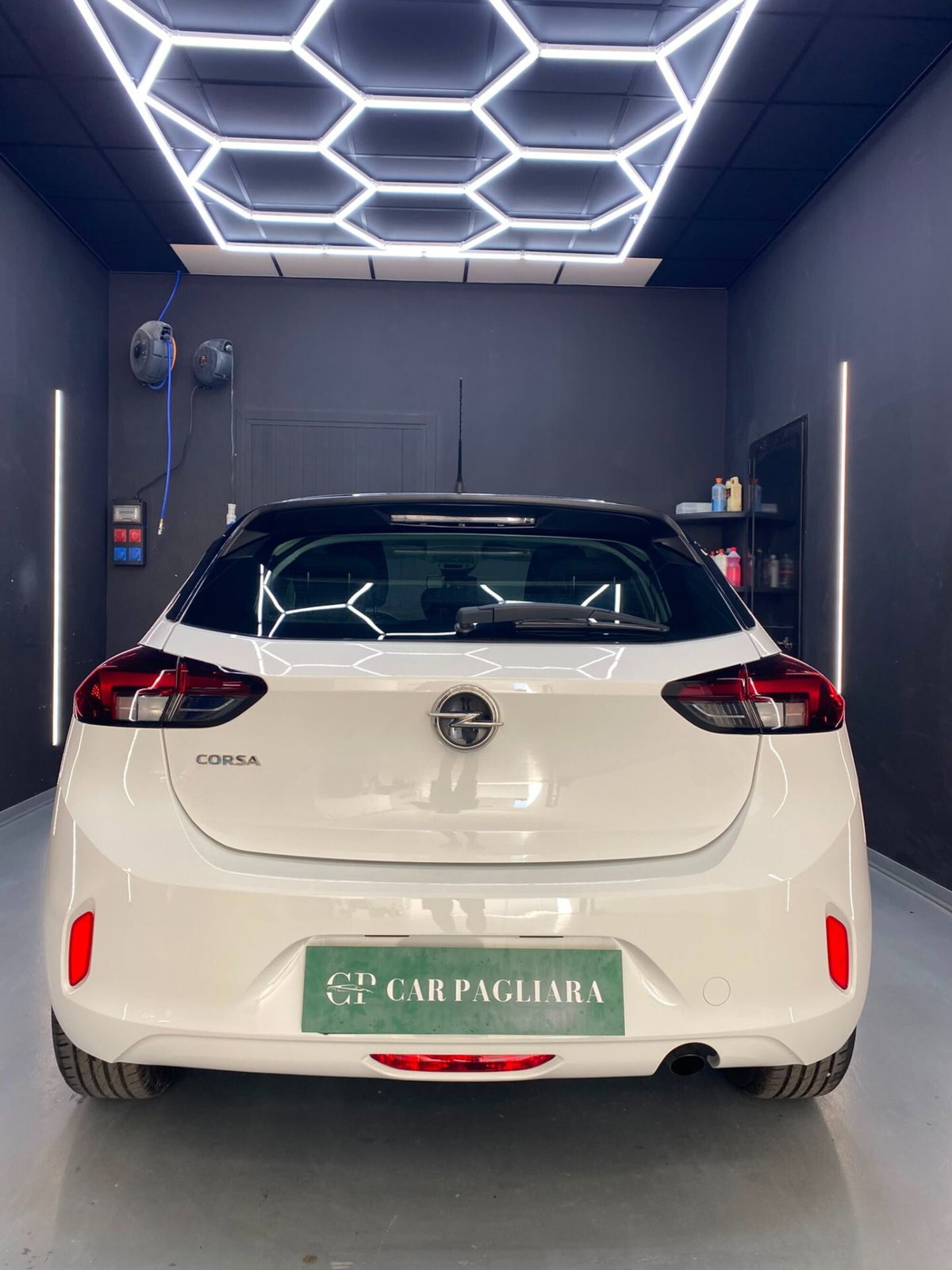 Opel Corsa 1.5 D 100 CV Edition (5)