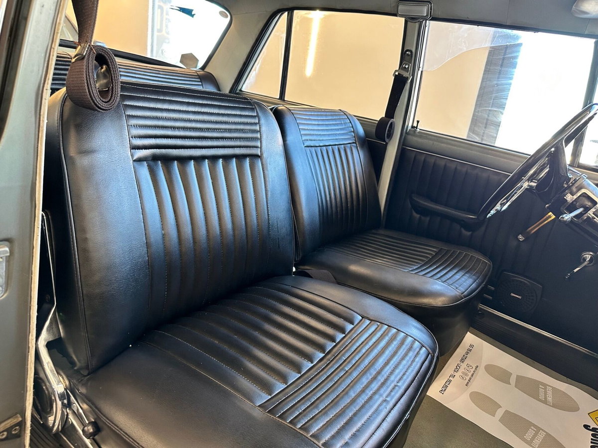 Lancia Flavia 2.4 (15)