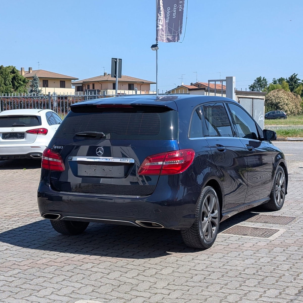 Mercedes-Benz Classe B 180 Premium (4)