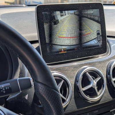 Mercedes-Benz Classe B 180 Premium (9)