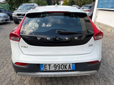 Volvo V40 Cross Country D2 1.6 Summum (5)