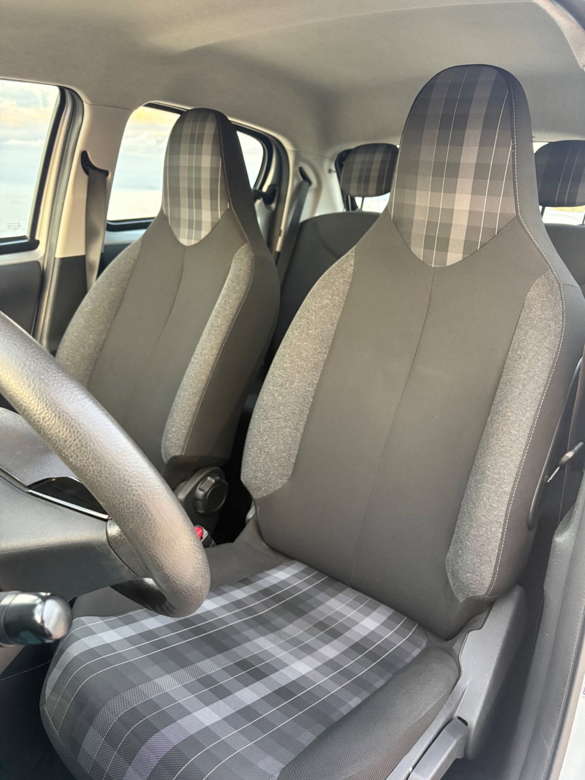 Peugeot 108 72 5 porte Allure (12)