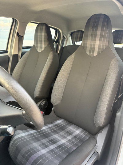 Peugeot 108 72 5 porte Allure (12)